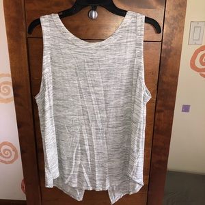 OLD NAVY HEATHERED GRAY OPEN BACK SWING TANK LARGE